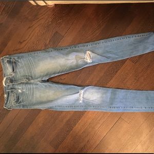 American eagle women’s high waisted skinny jean